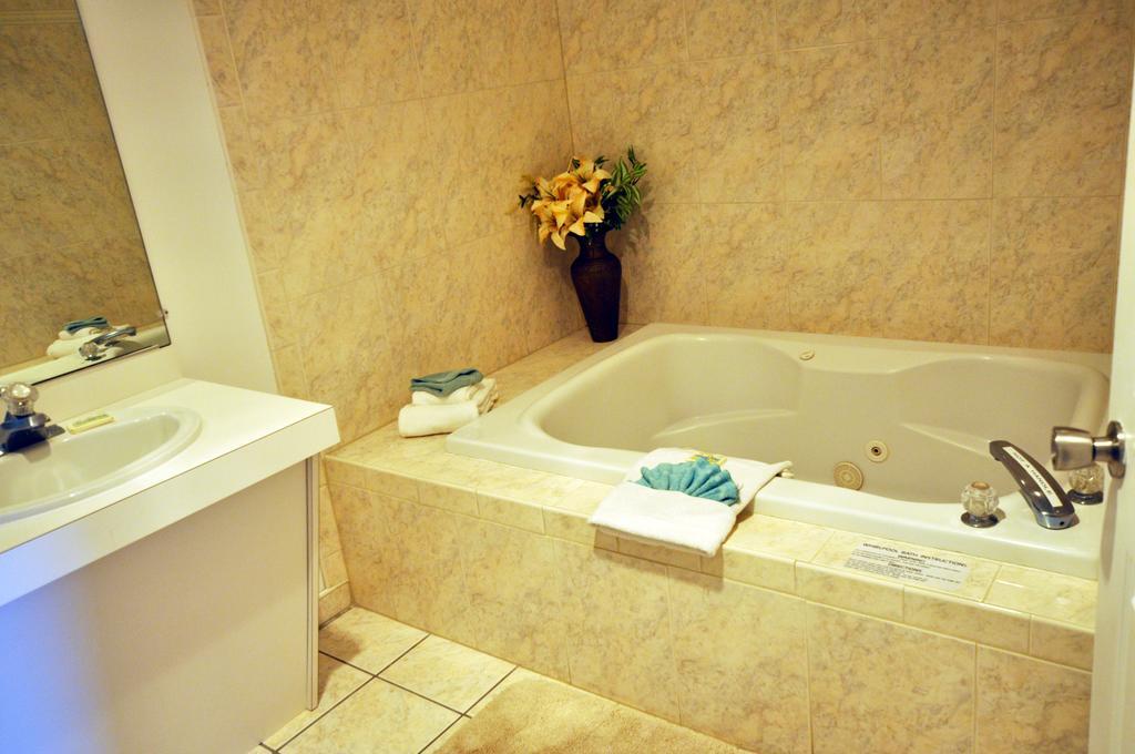 Riviera Resort & Suites Wildwood Cameră foto
