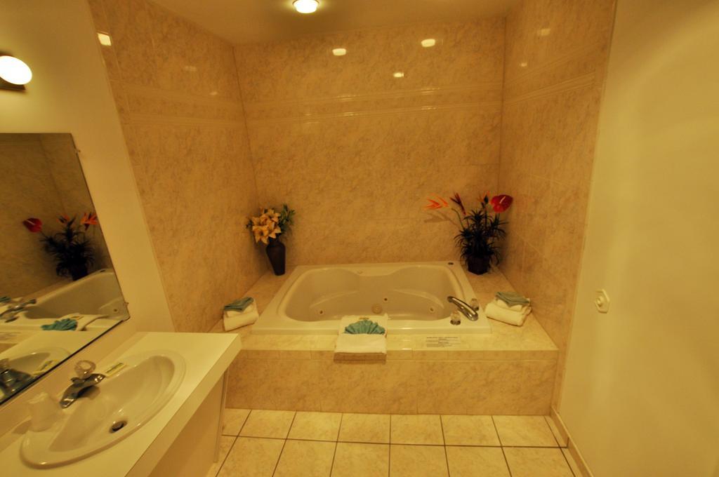 Riviera Resort & Suites Wildwood Cameră foto